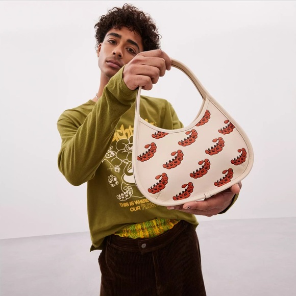 NWT Coach Ergo Bag In Coachtopia Leather With Sleepy Caterpillar Print CQ826 - Picture 7 of 7